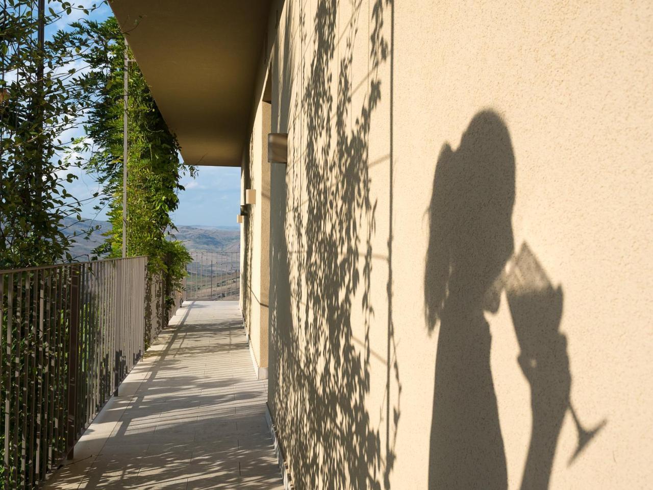 Rocca Dei Saraceni Villa Regalbuto Exterior foto
